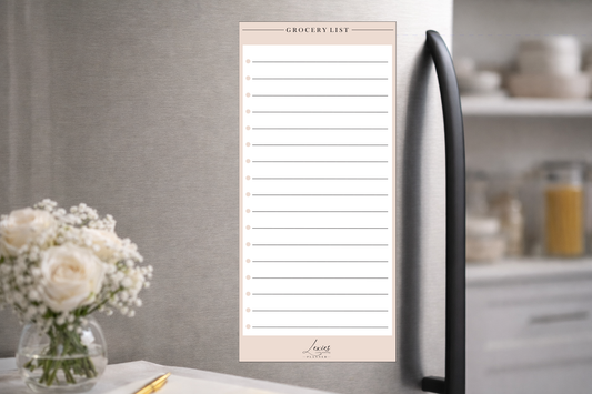 "Wipeable shopping list magnet for kitchen organization"