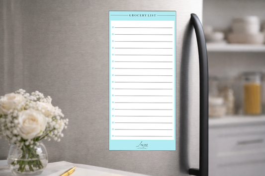 "Wipeable shopping list magnet for kitchen organization"